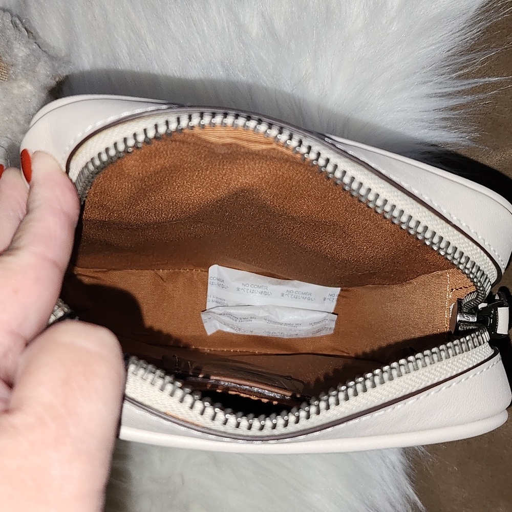 COACH  Sullivan Crossbody in Signature Leather NWT - Picture 7 of 10